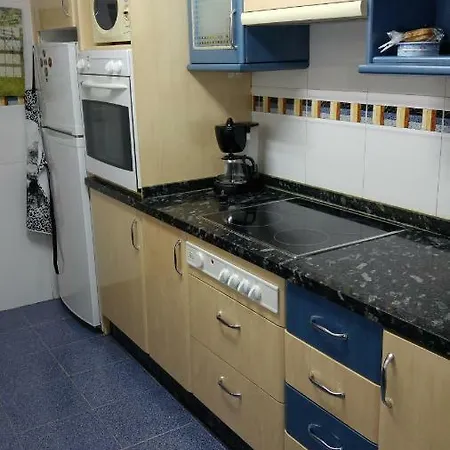 Apartamento De 1 Al Lado Del Musac 아파트 *