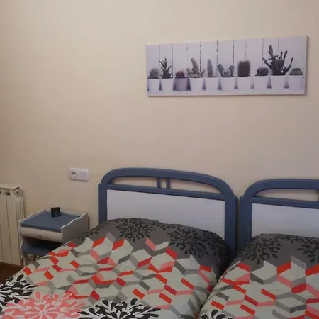 Apartamento De 1 Al Lado Del Musac