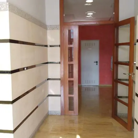 아파트 Apartamento De 1 Al Lado Del Musac