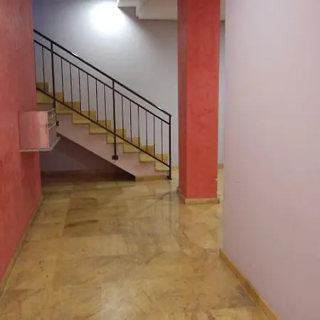 Apartamento De 1 Al Lado Del Musac